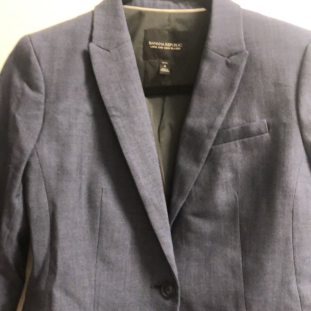 Banana Republic Wool Blazer - Picture 2 of 6